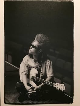 Amazon.co.jp: 古本 帯なし 写真集 1128 hide SOLO TOUR 1996